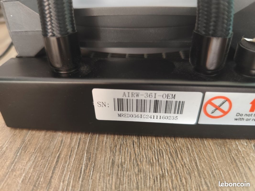 Boîtier PC Gamer Iron Glass + Watercooling AIO 360mm (Facture Grosbill 05/2025) (image 10)