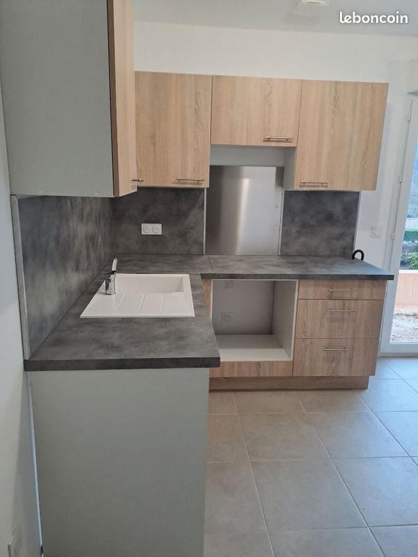 Appartement 2 pièces 35 m² · à Gréasque · 35 m² · 780 €/mois