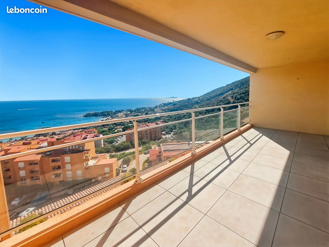 Appartement 4 pièces 110 m² · à Ajaccio · 110 m² · 2 050 €/mois