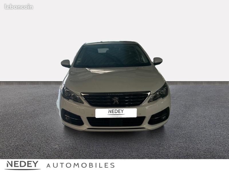 Peugeot 308 1.2 PureTech 130ch S&S Allure (image 2)