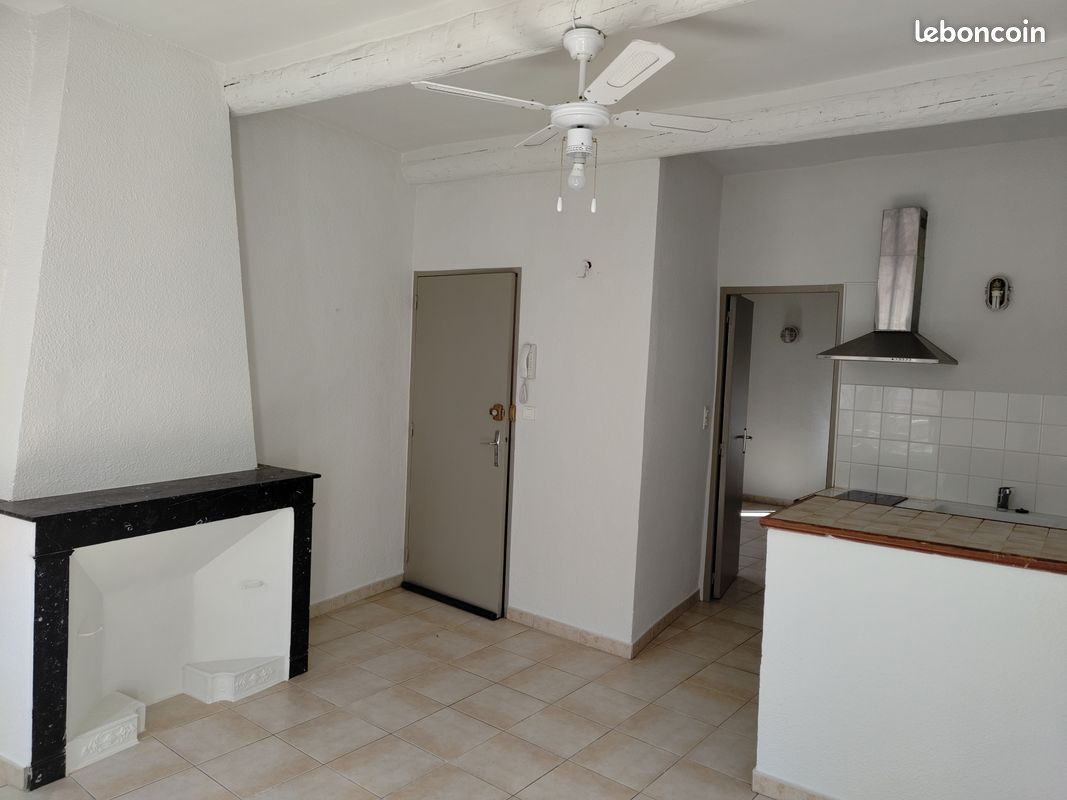 Appartement 2 pièces 35 m² · à Carpentras · 35 m² · 400 €/mois