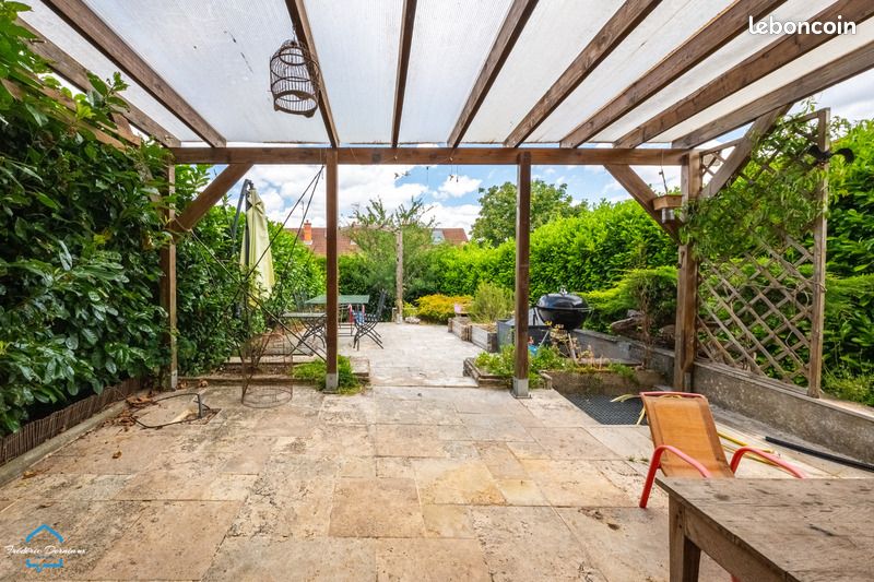 Maison 5 pièces 86 m² · à Dijon · 86 m² · 250 000 €