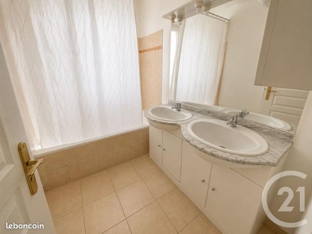 Maison 5 pièces 105 m² — 6