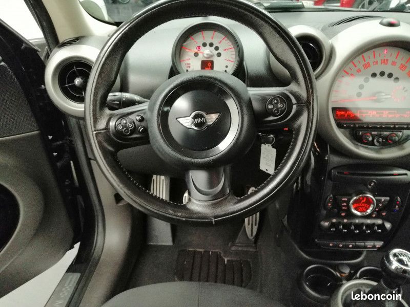Mini COUNTRYMAN Mini Cooper SD 2.0 143 ch ALL4 4x4 4wd / Régulateur / Radar AR /Bluetooth (image 21)