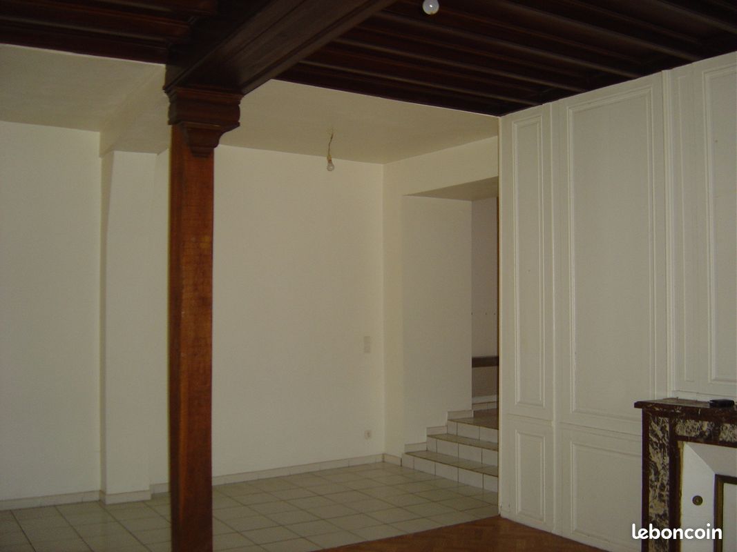 Appartement 3 pièces 70 m² · à Laon · 70 m² · 540 €