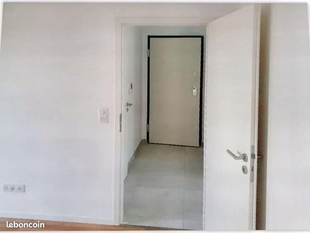 Appartement 2 pièces 44 m² · à Saint-Louis · 44 m² · 950 €/mois