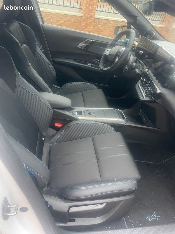 Renault Clio 6 Esprit Alpine blanc glacier – Full Options (image 3)