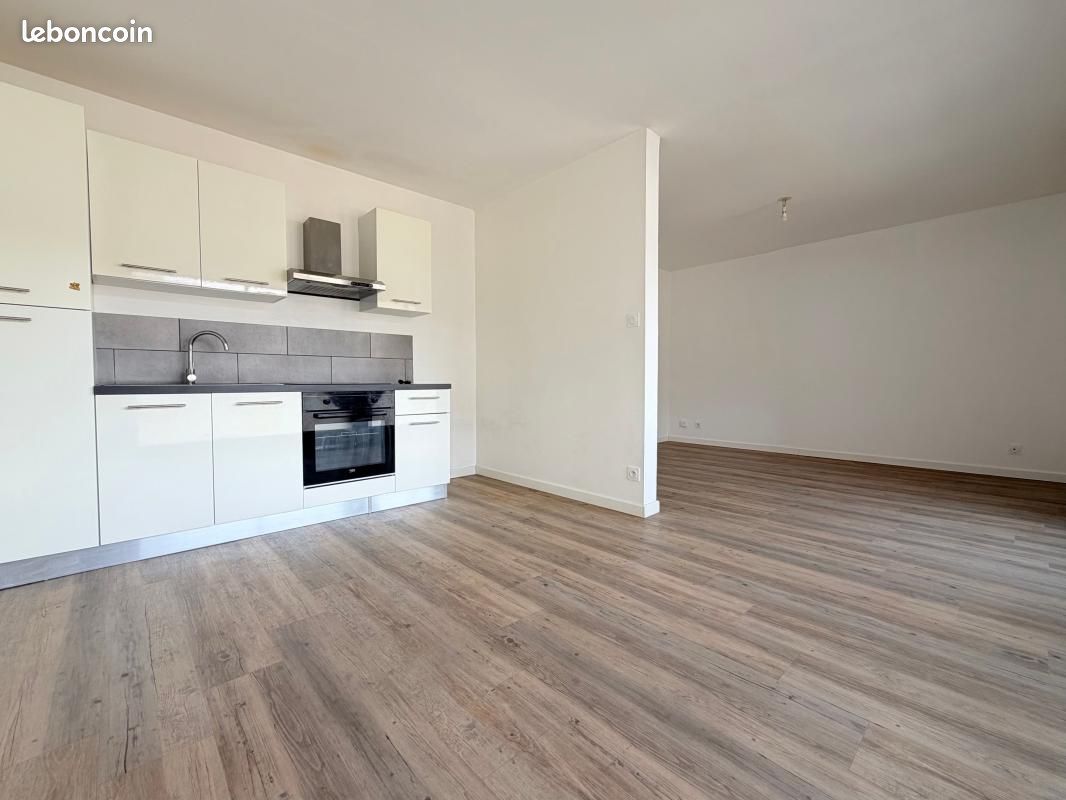 Maison 2 pièces 52 m² · à Saint-Nicolas-de-Port · 52 m² · 59 000 €