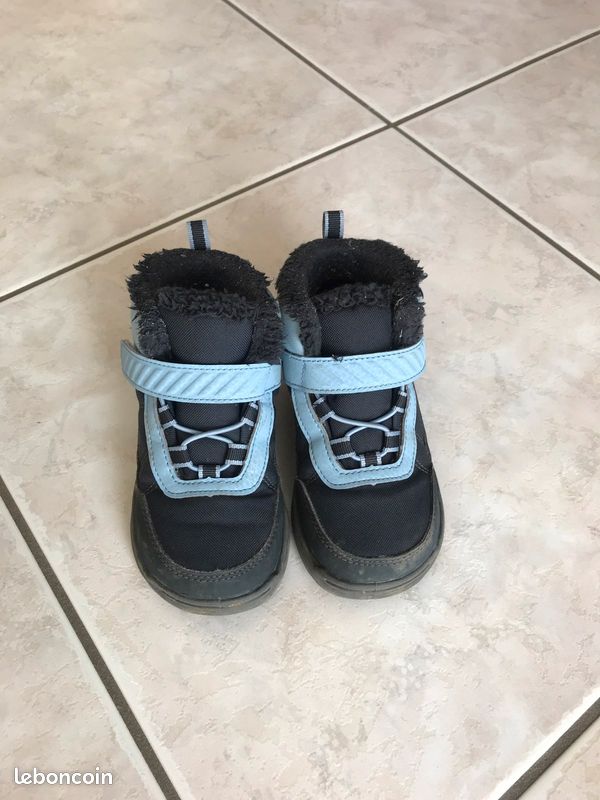 Chaussures hiver Quechua waterproof taille 26 (image 1)