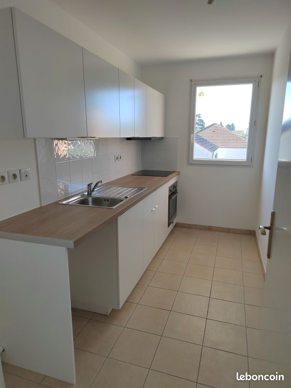 Appartement 3 pièces 57 m² · à Orléans · 57 m² · 775 €