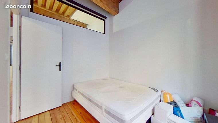Appartement 2 pièces 67 m² — 8