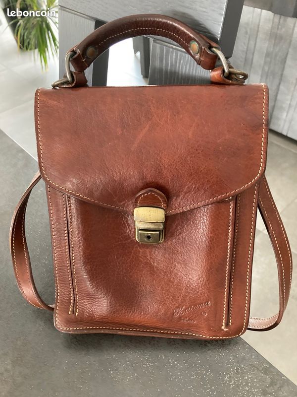 SACOCHE ET SAC en cuir (image 1)