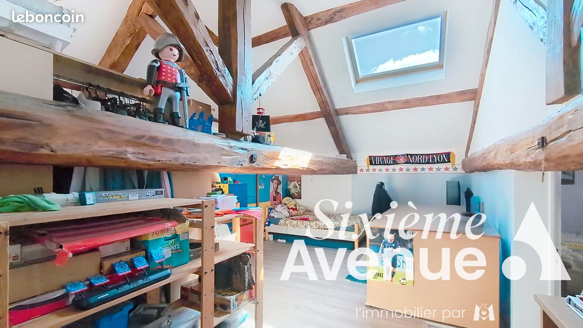 Maison 5 pièces 123 m² · à Pusignan · 123 m² · 335 000 €