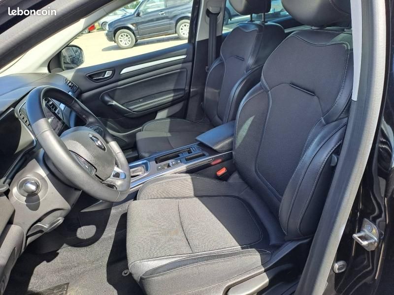 Renault Megane Estate 1.5 Blue dCi 115ch Techno EDC -23 (image 11)
