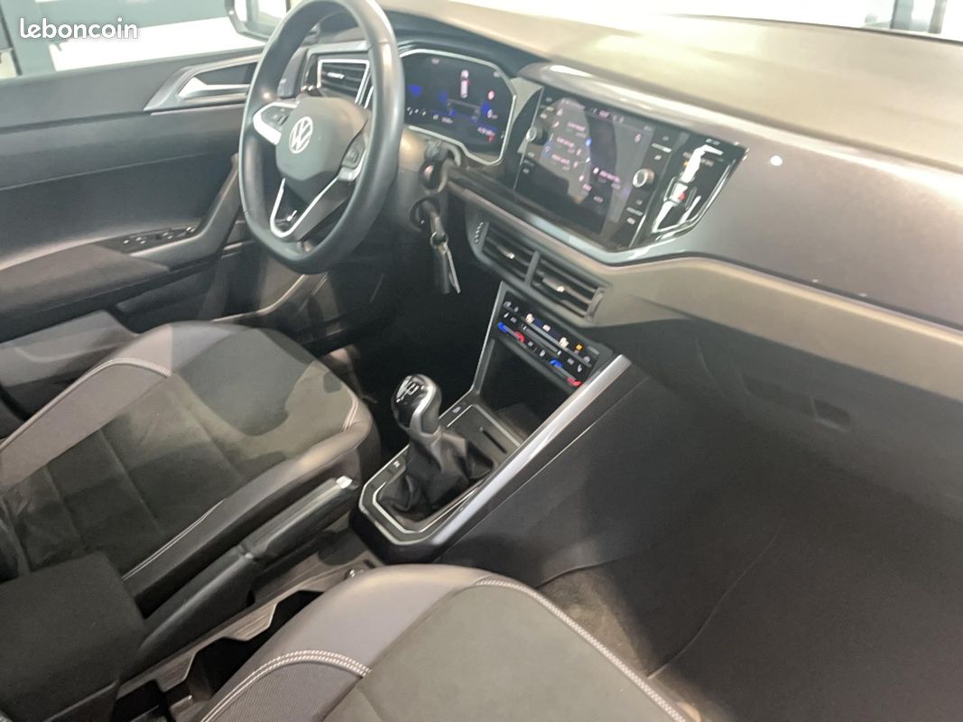 VOLKSWAGEN Polo 1.0 TSI 95 S&S BVM5 Style (image 17)