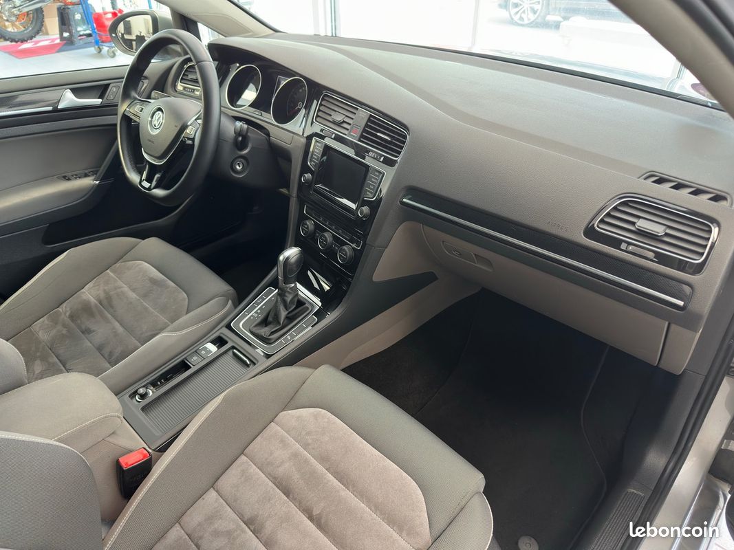Volkswagen Golf 140cv TSI Carat Boite auto (image 22)