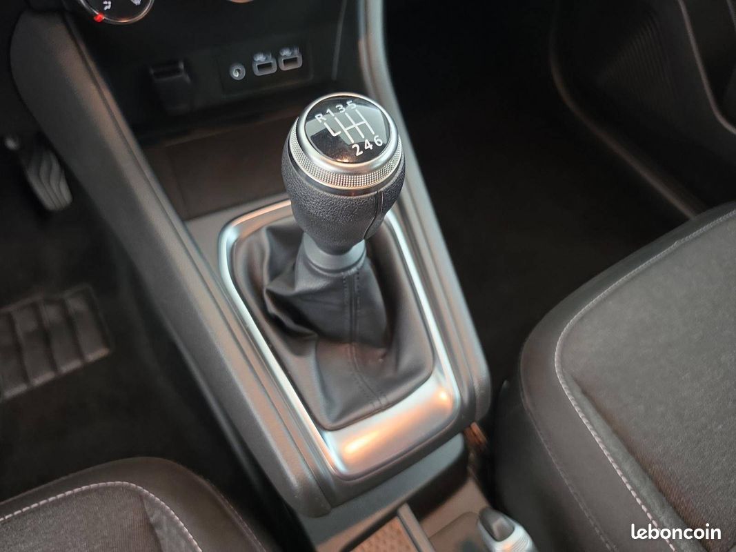 RENAULT Captur TCe 90 Evolution (image 13)