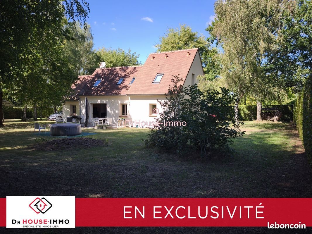 Maison 6 pièces 118 m² · à Écommoy · 118 m² · 269 880 €
