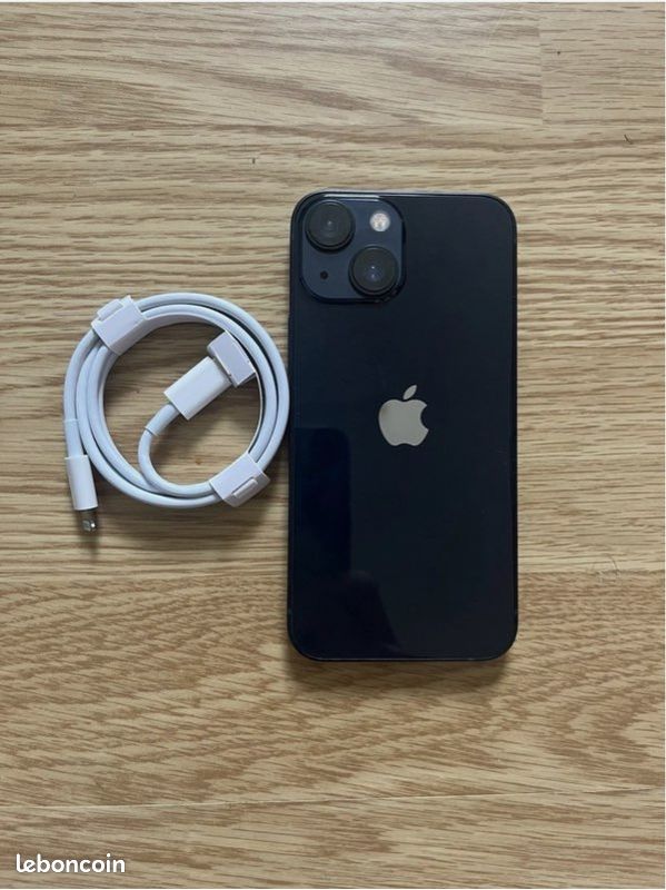 IPhone 13 (image 1)