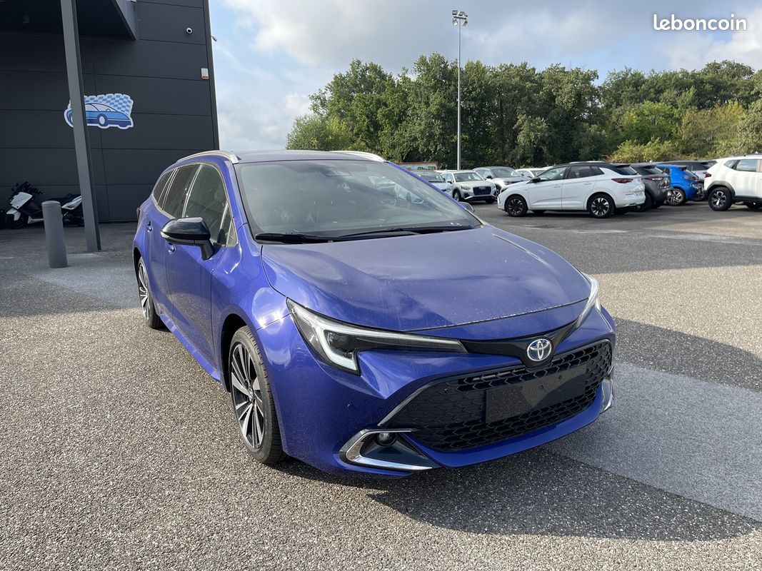 Toyota COROLLA TOURING SPT 2.0 178CH DESIGN MY26 (image 3)