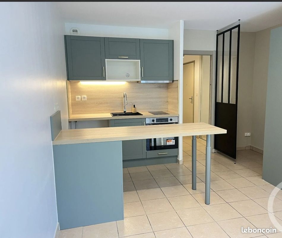 Appartement 2 pièces 38 m² · à Aix-les-Bains · 38 m² · 900 €