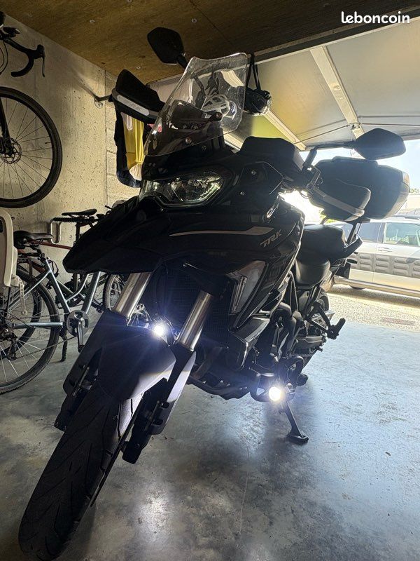 Benelli trk 702 (image 1)