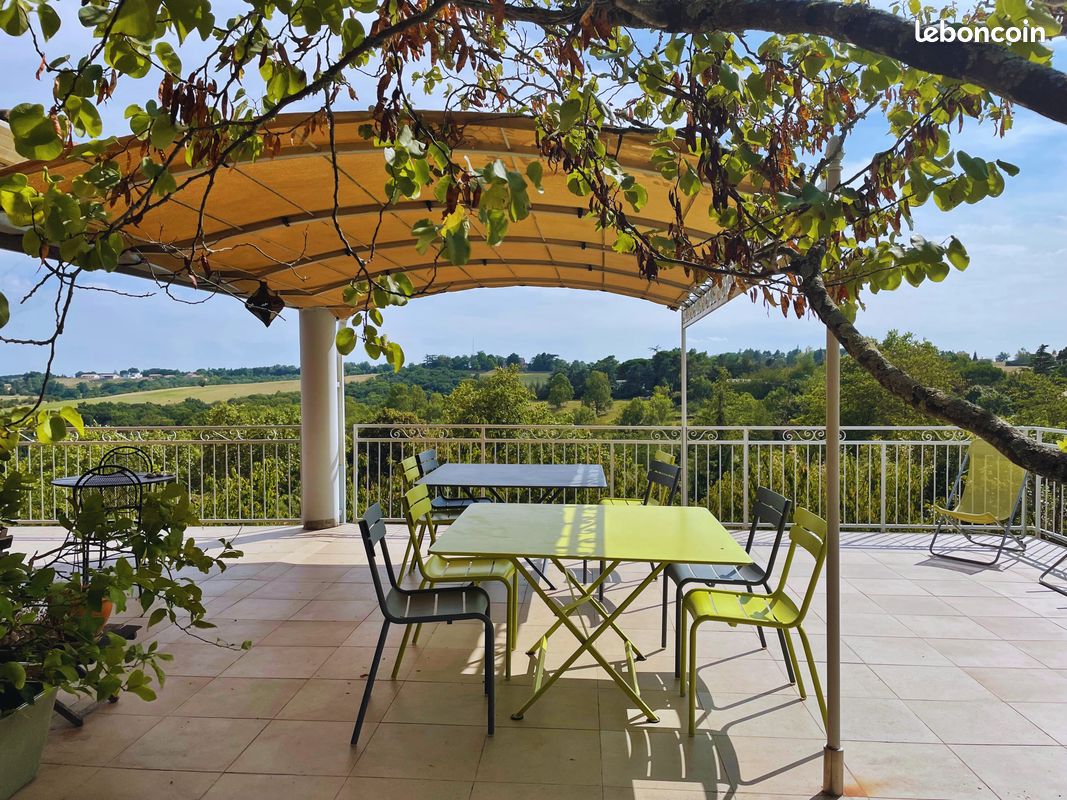 Maison 8 pièces 280 m² · à Auzeville-Tolosane · 280 m² · 598 000 €