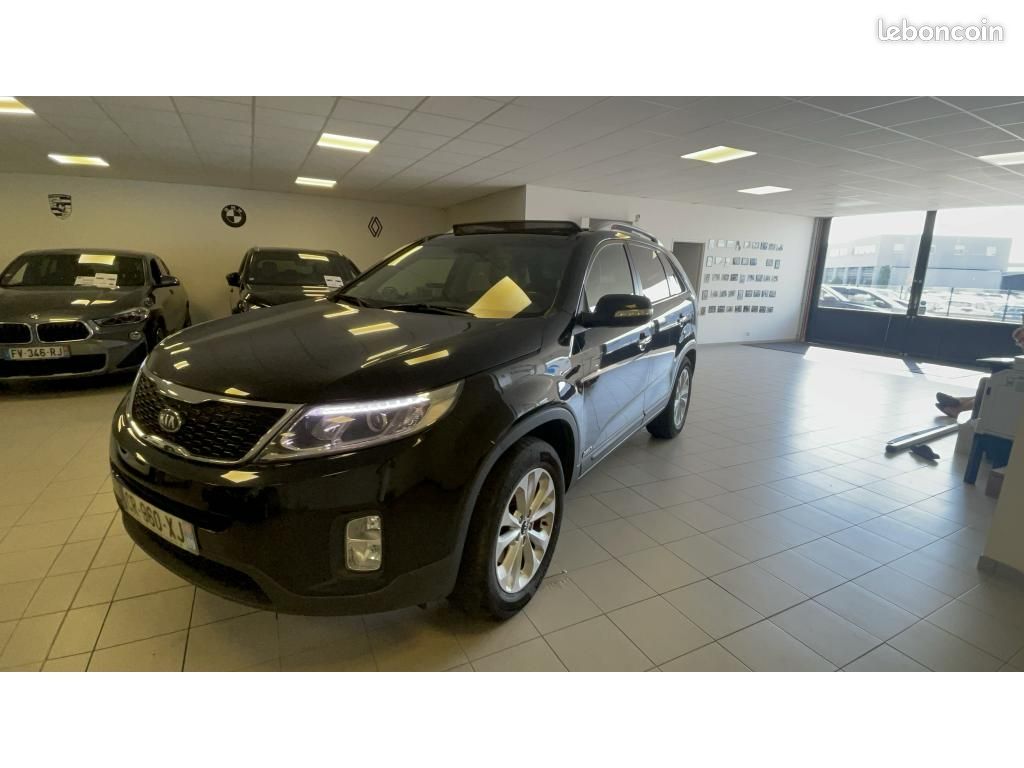 KIA SORENTO 2.2 CRDI 197 7pl II 7 PL Premium 4X4 GARANTIE DE 6 A 36 MOIS (image 1)