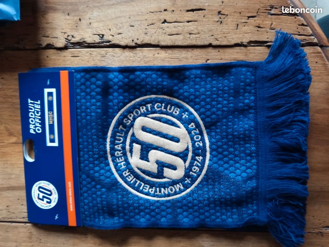 Écharpe De Supporter Vintage Montpellier HSC (La Paillade) - Occasion