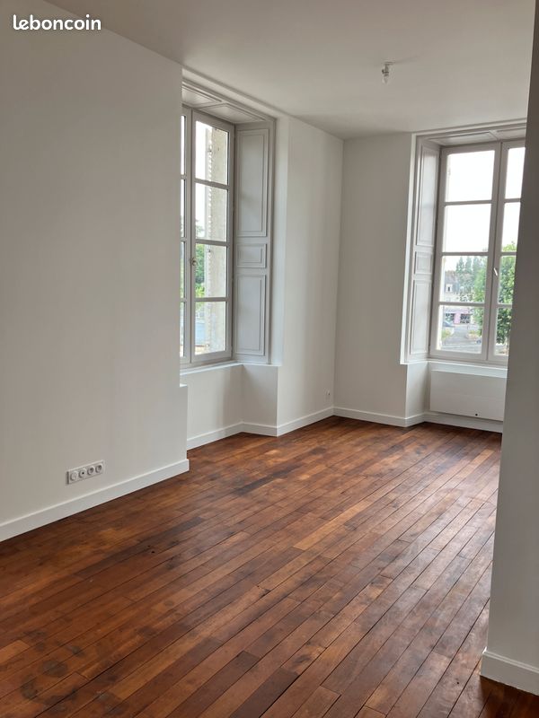 Appartement 3 pièces 78 m² · à Segré-en-Anjou Bleu · 78 m² · 870 €