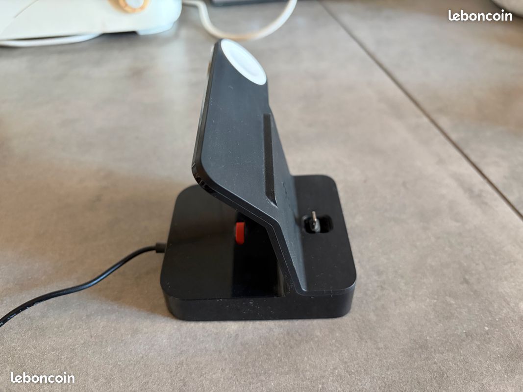 IPhone 7 Plus et sa station de charge (image 6)
