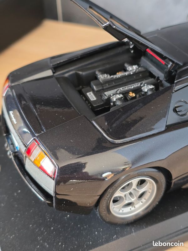 Miniature Voiture Lamborghini Murcielago 1:18 - Maisto - Diecast - Occasion - Voir Photos