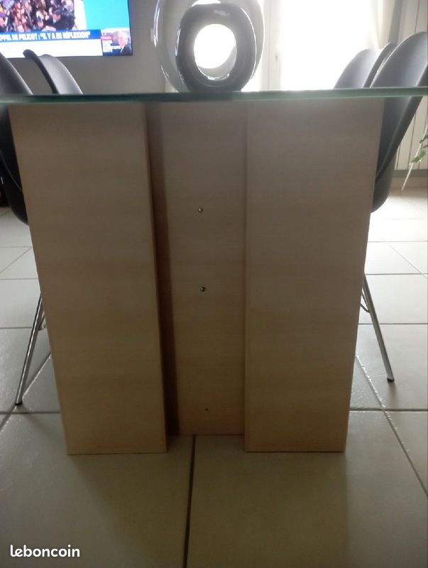 Table (image 2)