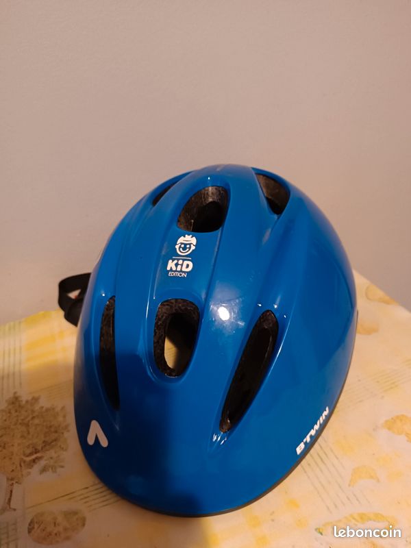 À vendre casque de vélo (image 2)