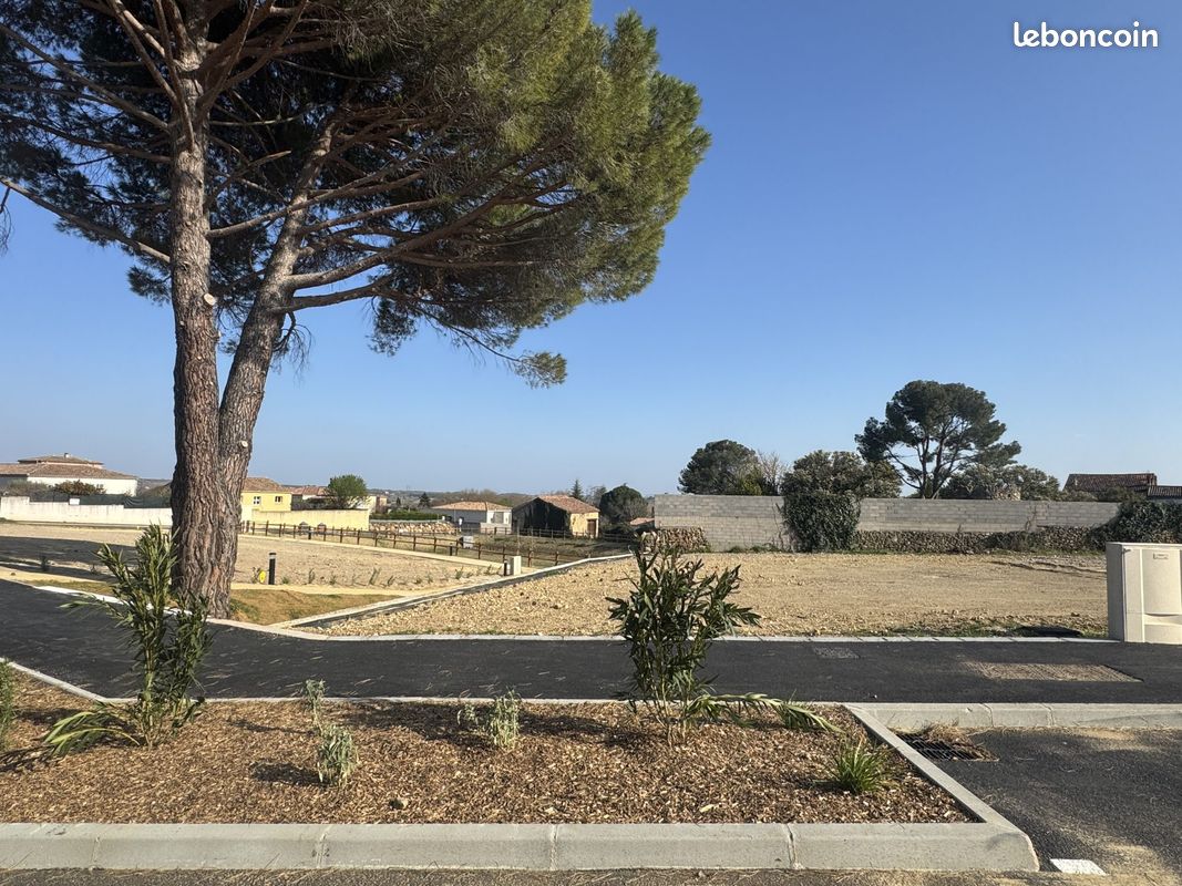 Terrain 425 m² · à Autignac · 425 m² · 92 000 €
