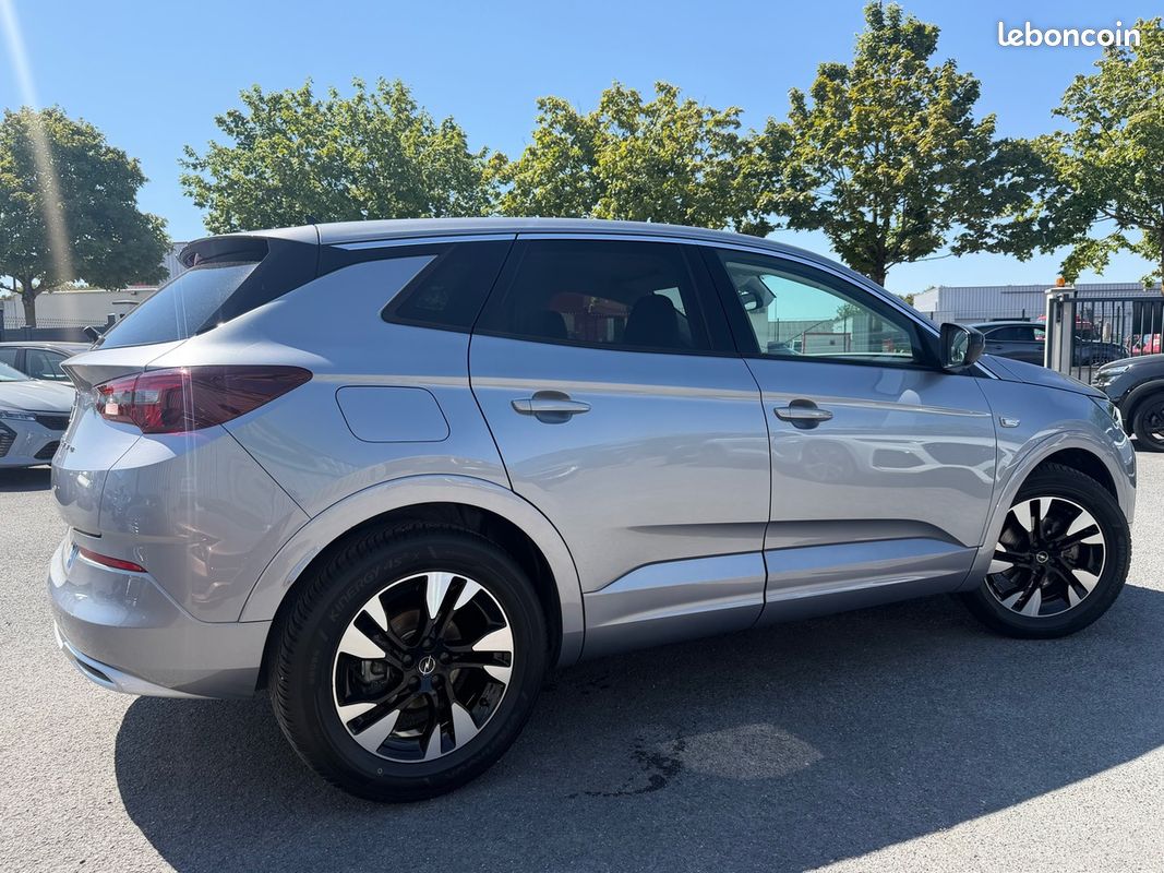 Opel Grandland X 1.5 BHDI 130CH EAT8 ELEGANCE BUSINESS (image 2)