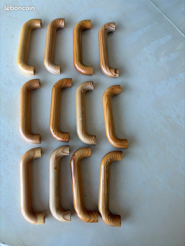 12 Poignées de porte en bois (image 1)