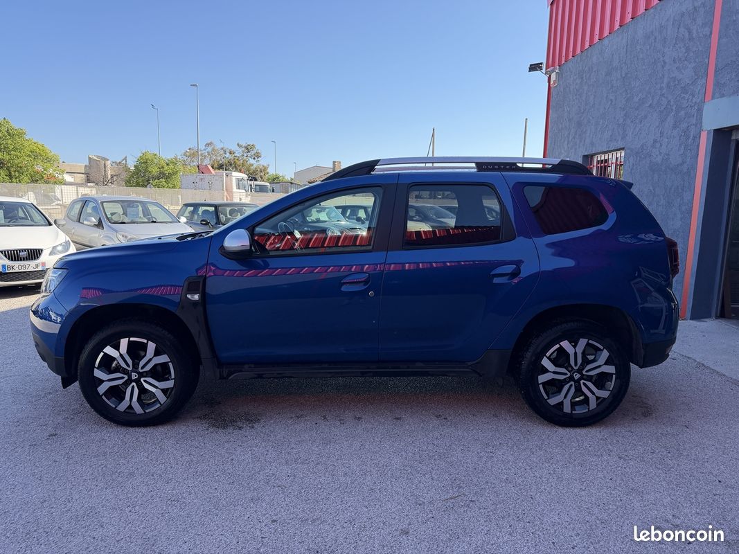 Dacia DUSTER 1.5 BLUE DCI 115CH PRESTIGE + 4X2 (image 2)