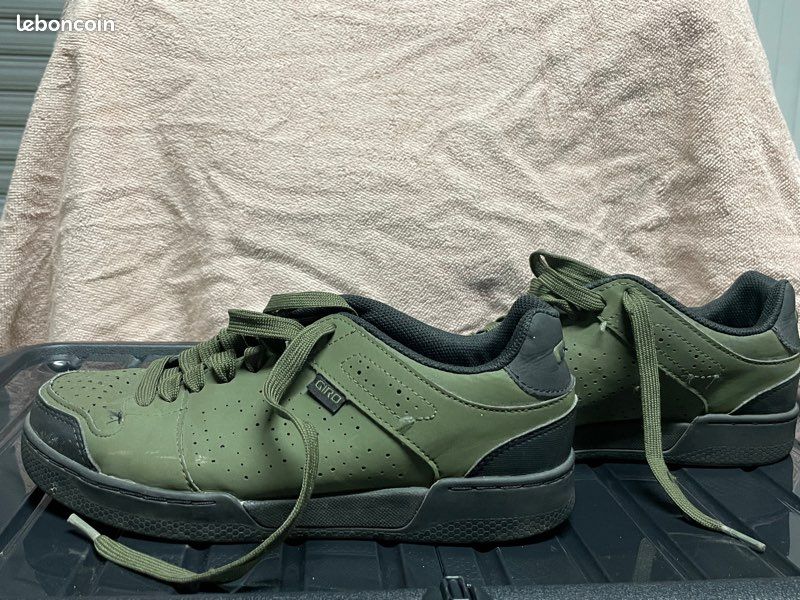 Chaussures vélo Giro Taille 40 (image 6)