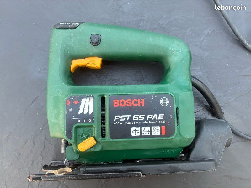 Scie sauteuse Bosch (image 1)