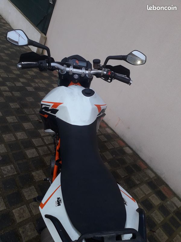 KTM 990 SMR (échange possible ) (image 2)
