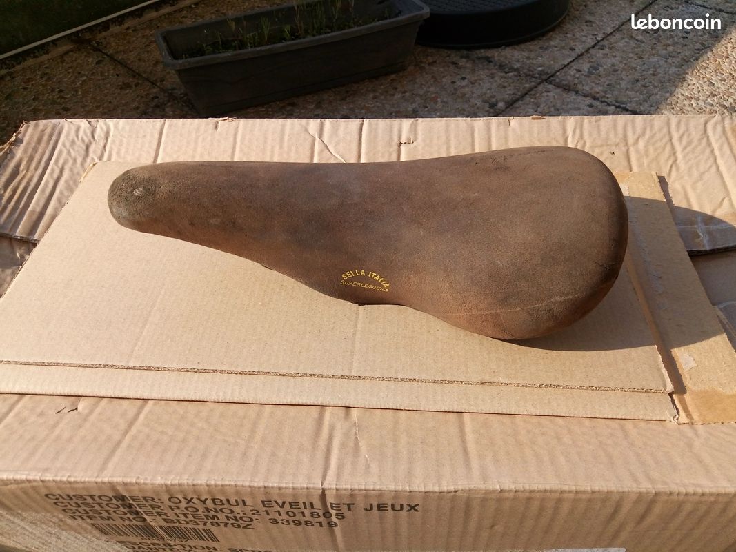 Vintage Selle Italia Seat Grand Prix PROF Saddle Road Italy
