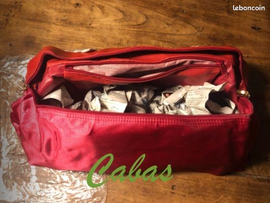 Ensemble 3 sacs 1 cabas + 1 petit + 1 pochette neufs (image 8)