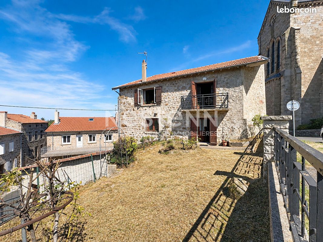 Maison 6 pièces 130 m² · à Lapte · 130 m² · 109 000 €