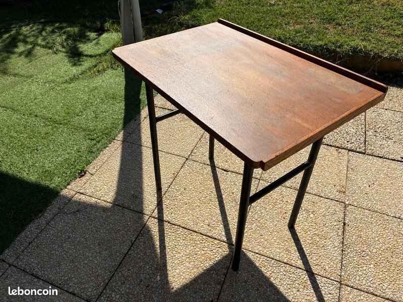 Petite table ou bureau bois et métal (image 1)