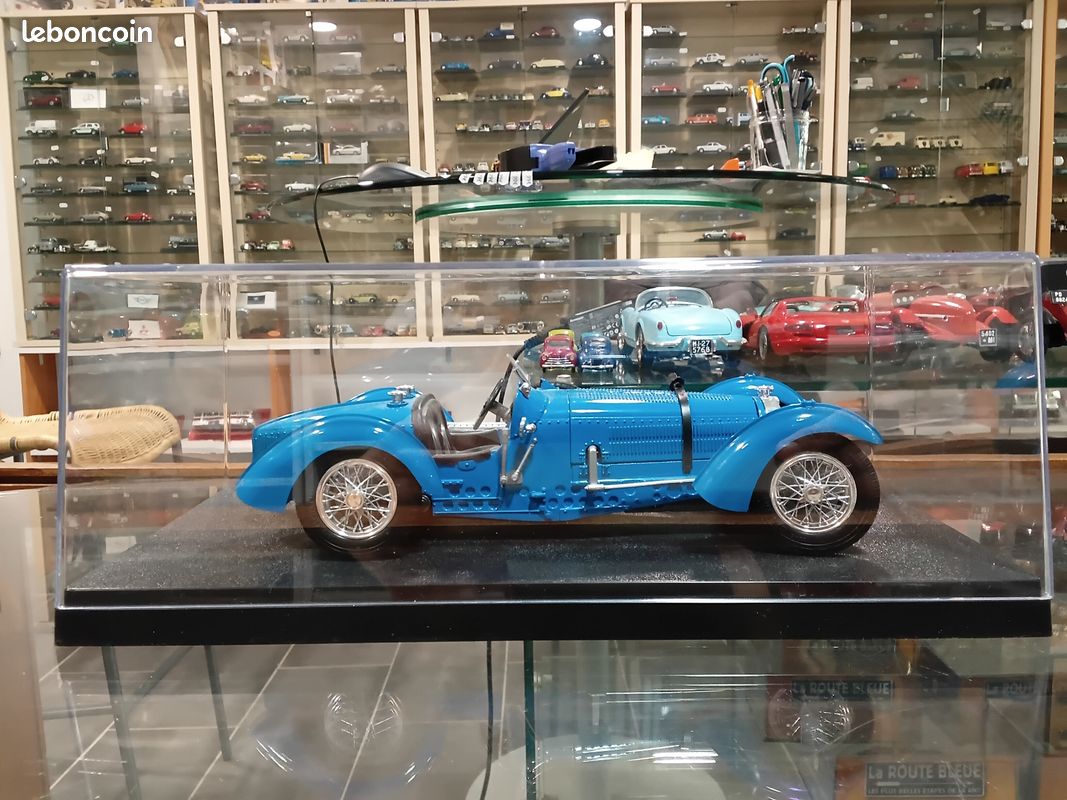 Lot 2 Bugatti : Type 59 Bburago 1:18 & Royale Solido 1:21 – Occasion – Voitures De Sport