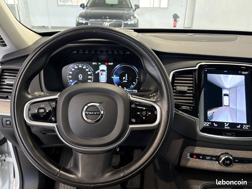 VOLVO XC90 Recharge T8 AWD 303+87 ch Geartronic 8 7pl Inscription Luxe (image 19)