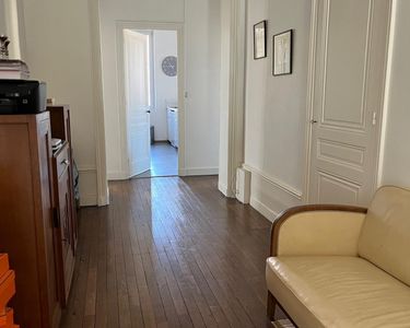 Maison 875 000 € - 208 m²