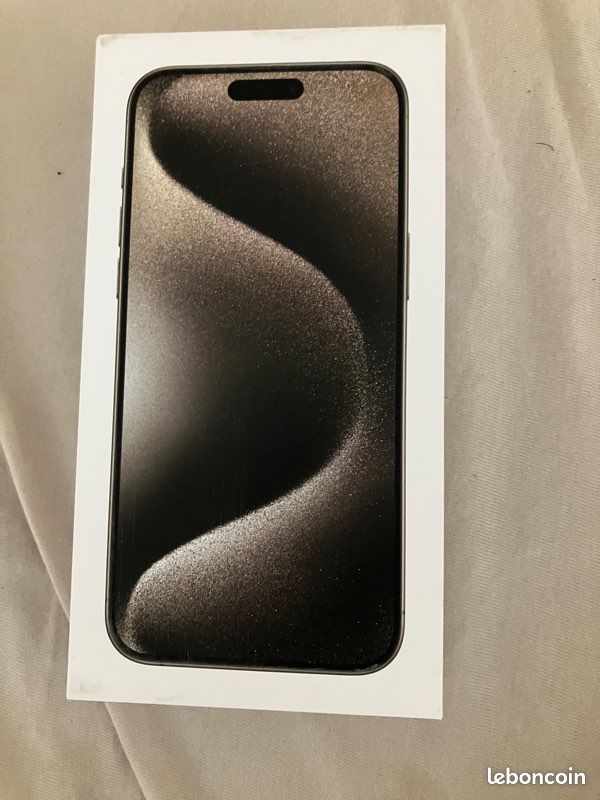 Je vend mon iPhone 15 pro max 512g (image 1)
