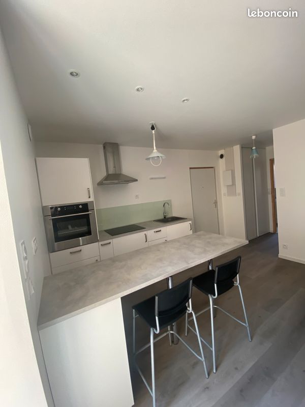Appartement 2 pièces 33 m² · à Aulnat · 33 m² · 522 €/mois